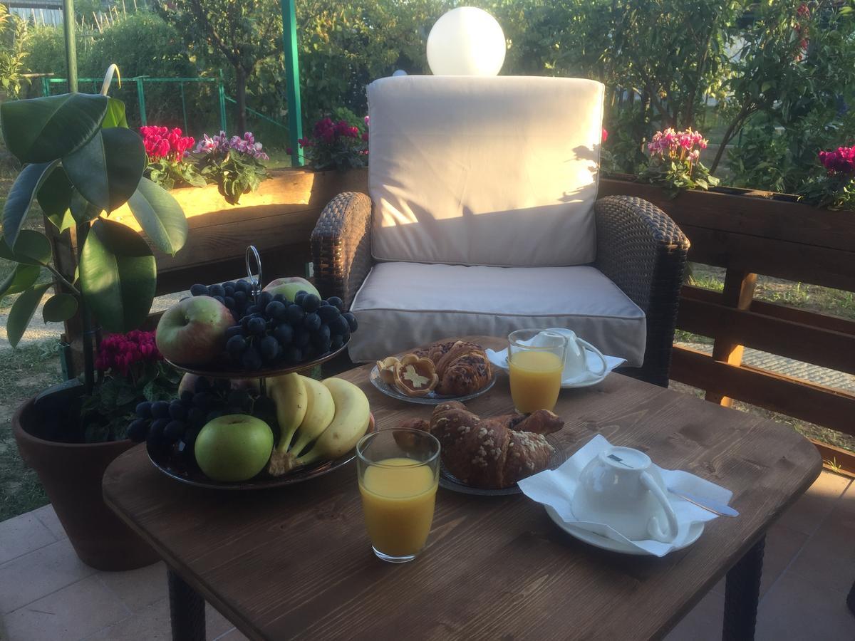 Bba2Passi Bed and Breakfast Marina di Massa Εξωτερικό φωτογραφία