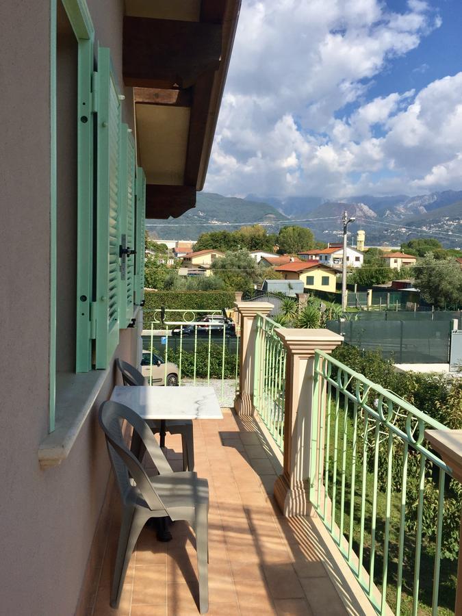 Bba2Passi Bed and Breakfast Marina di Massa Εξωτερικό φωτογραφία