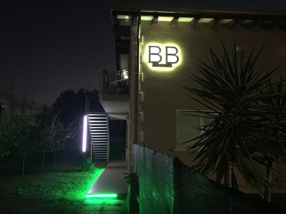 Bba2Passi Bed and Breakfast Marina di Massa Εξωτερικό φωτογραφία